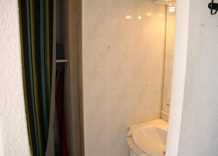 653, Port Nature 6 Au Village Naturiste